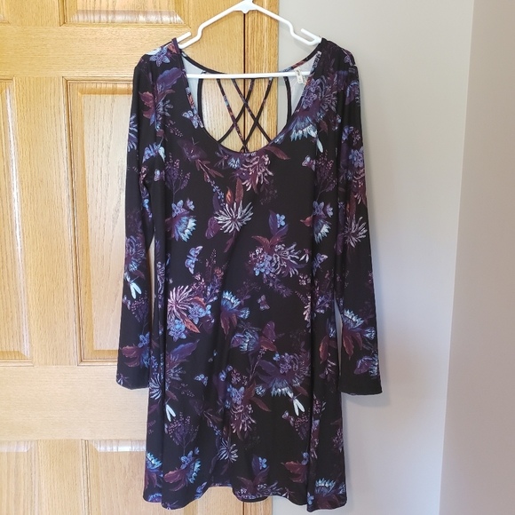 Mudd Dresses & Skirts - Mudd Long Sleeve Dress